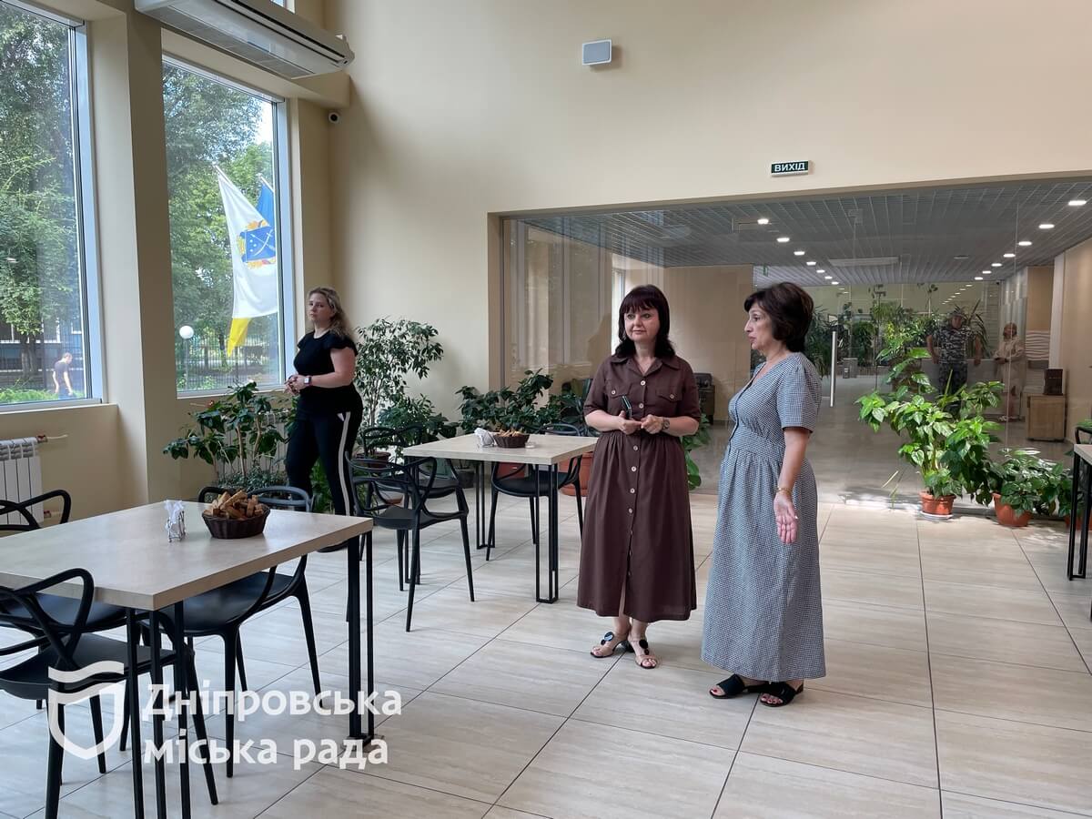 У Дніпрі діє Центр «Милосердя» для підтримки літніх та ВПО