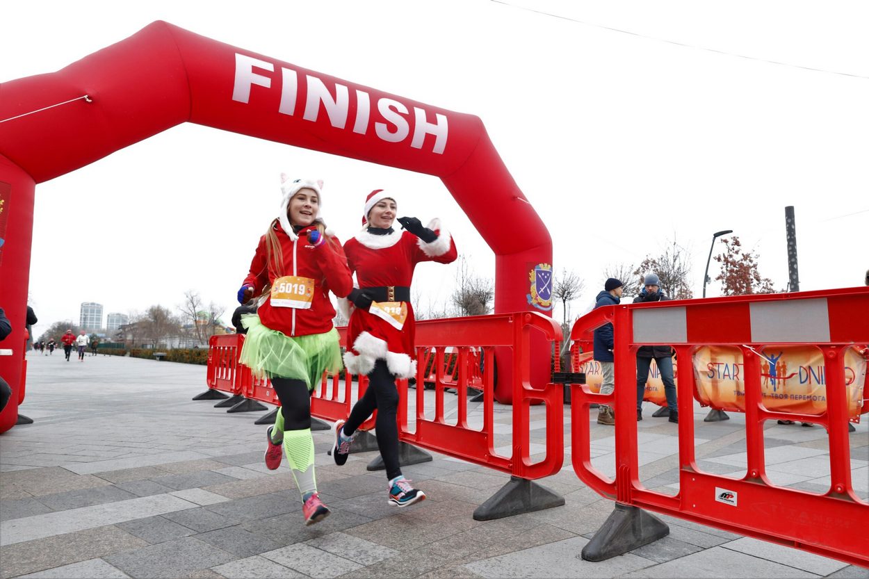 Благодійний забіг Mykolaychiky Charity Run у Дніпрі: допоможемо дітям разом!