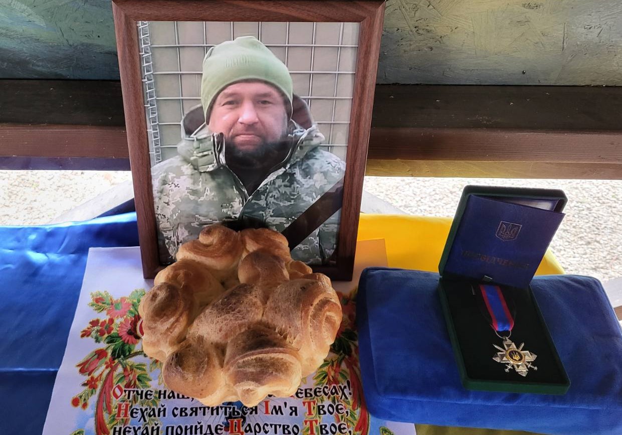 Нікополь прощається зі старшим солдатом Дмитром Куделею