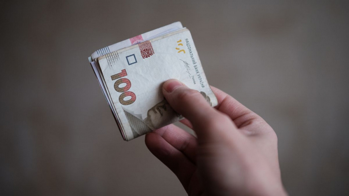 Неприбуття виплат для ВПО: куди звертатися за допомогою?