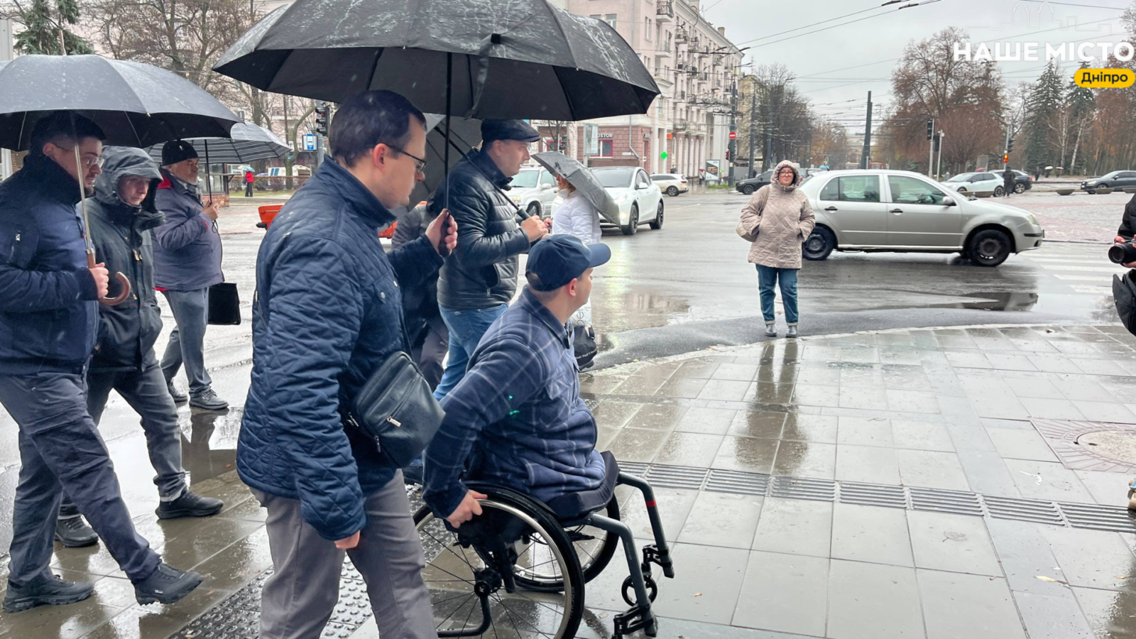 Дніпро запровадив безбар’єрний маршрут