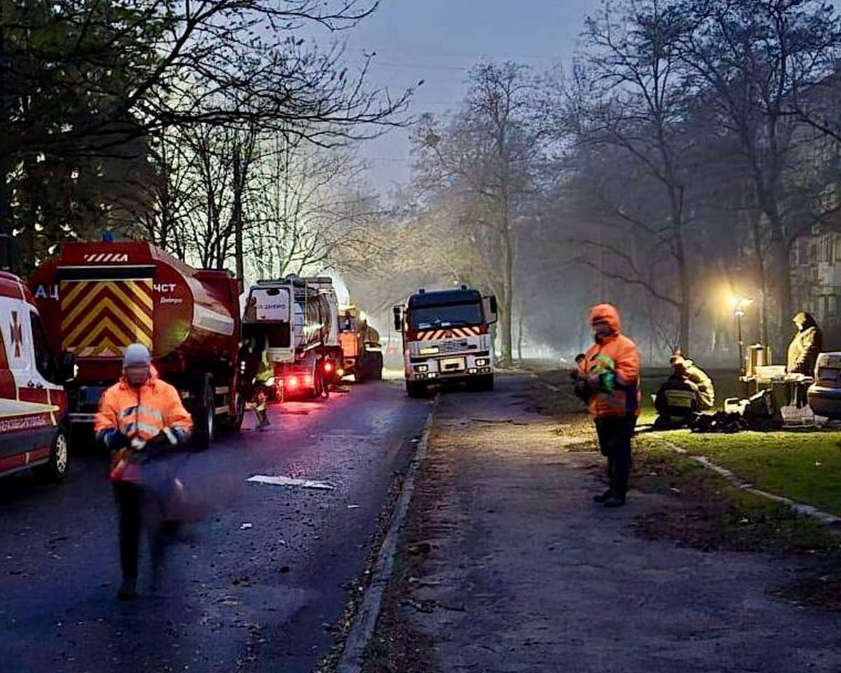 Відновлення Дніпра після нічних обстрілів: стан робіт