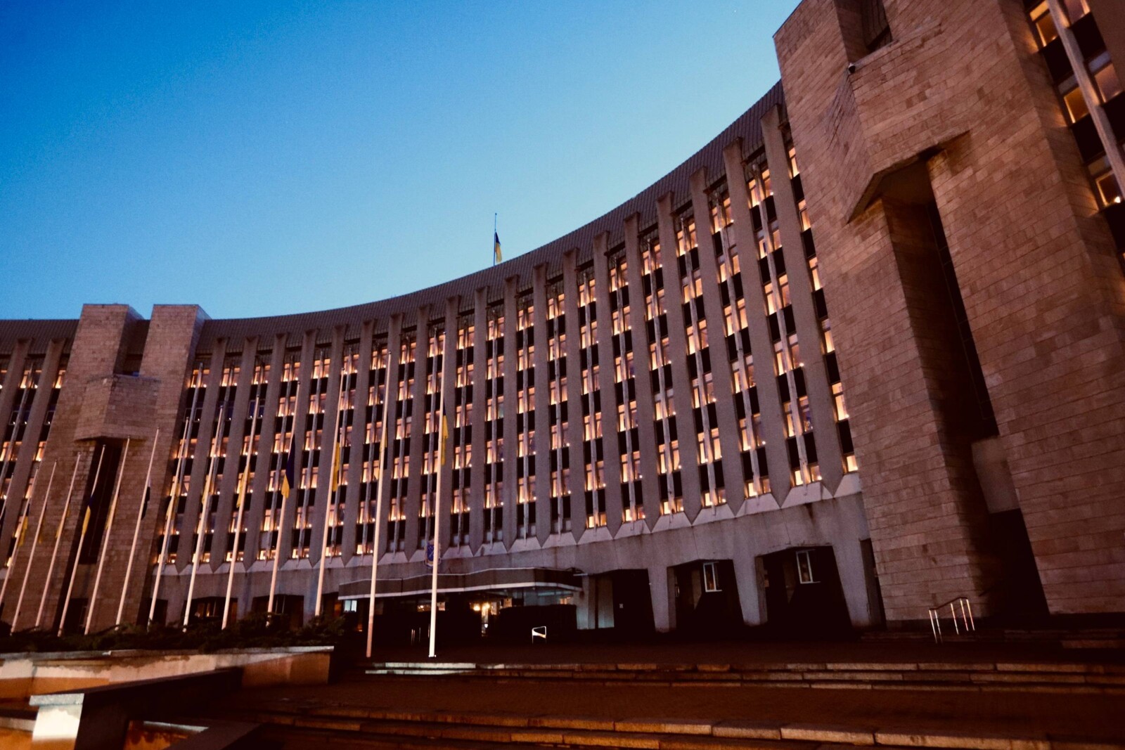 Дніпро вшановує пам'ять жертв голодоморів