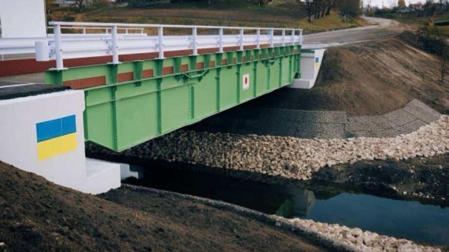 У Дніпропетровській області з'явився перший модульний міст