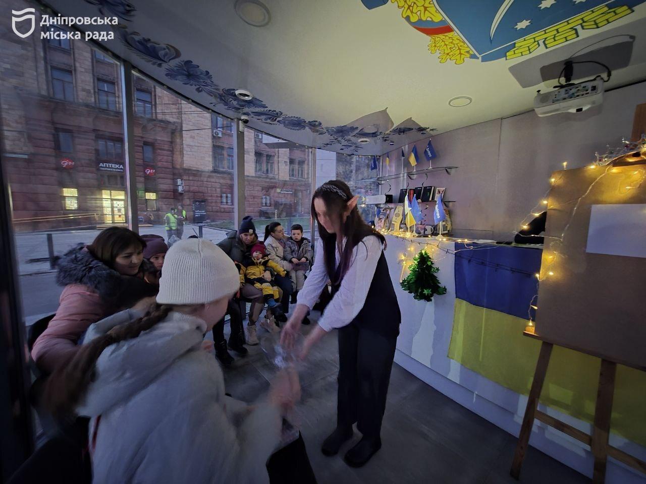 У Дніпрі закінчилися різдвяні майстер-класи для дітей