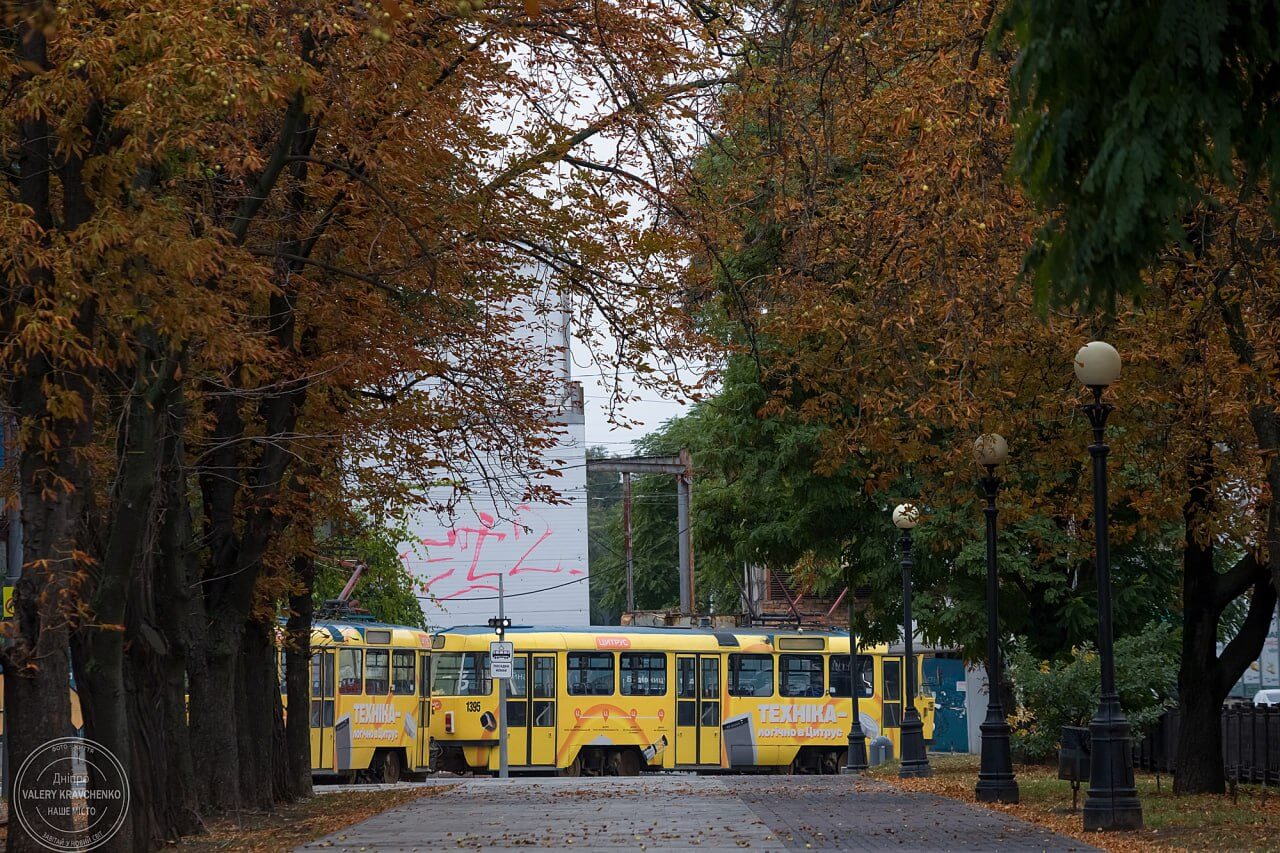 Зміни в русі трамваїв та автобусів у Дніпрі через ремонт