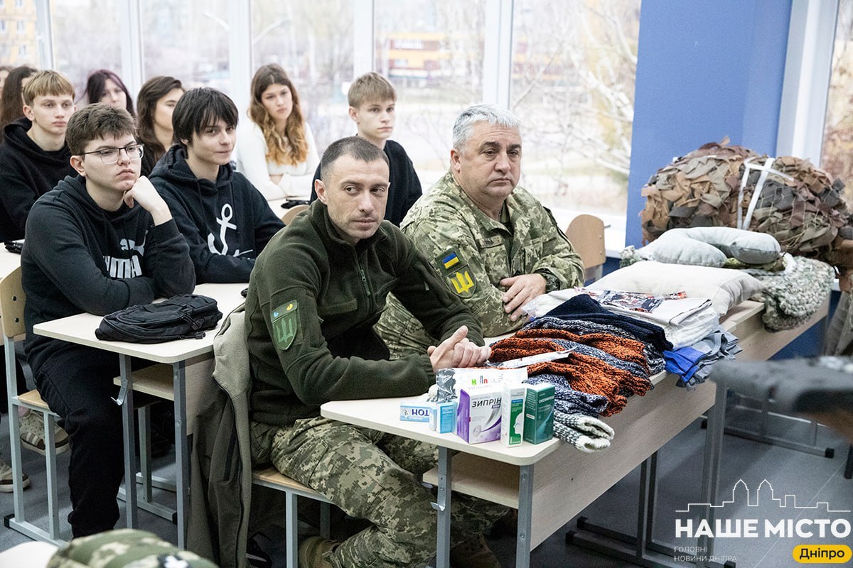 Відмінності БЗВП та навчання на військовій кафедрі