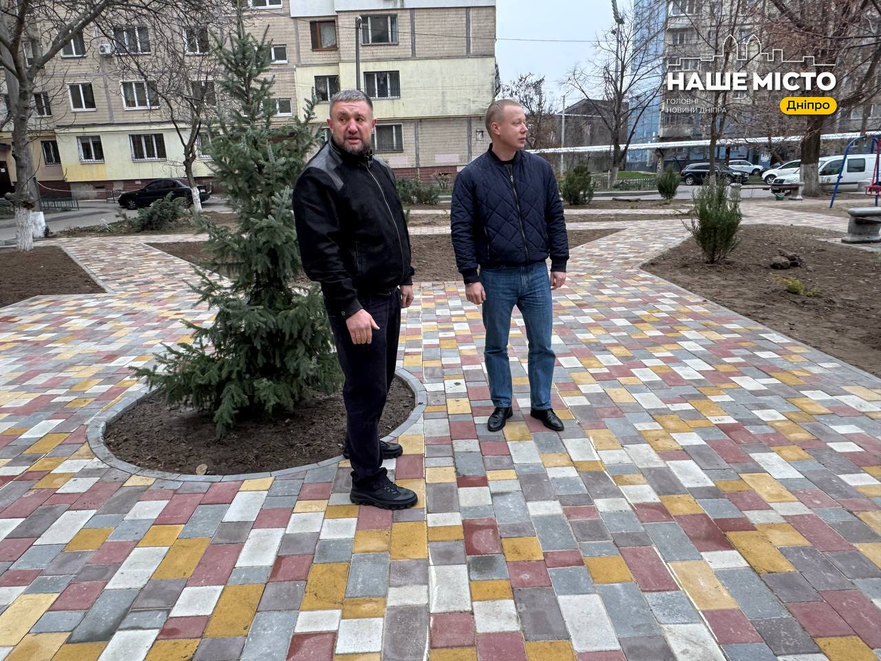 Нова зона відпочинку на вулиці Янтарній у Дніпрі