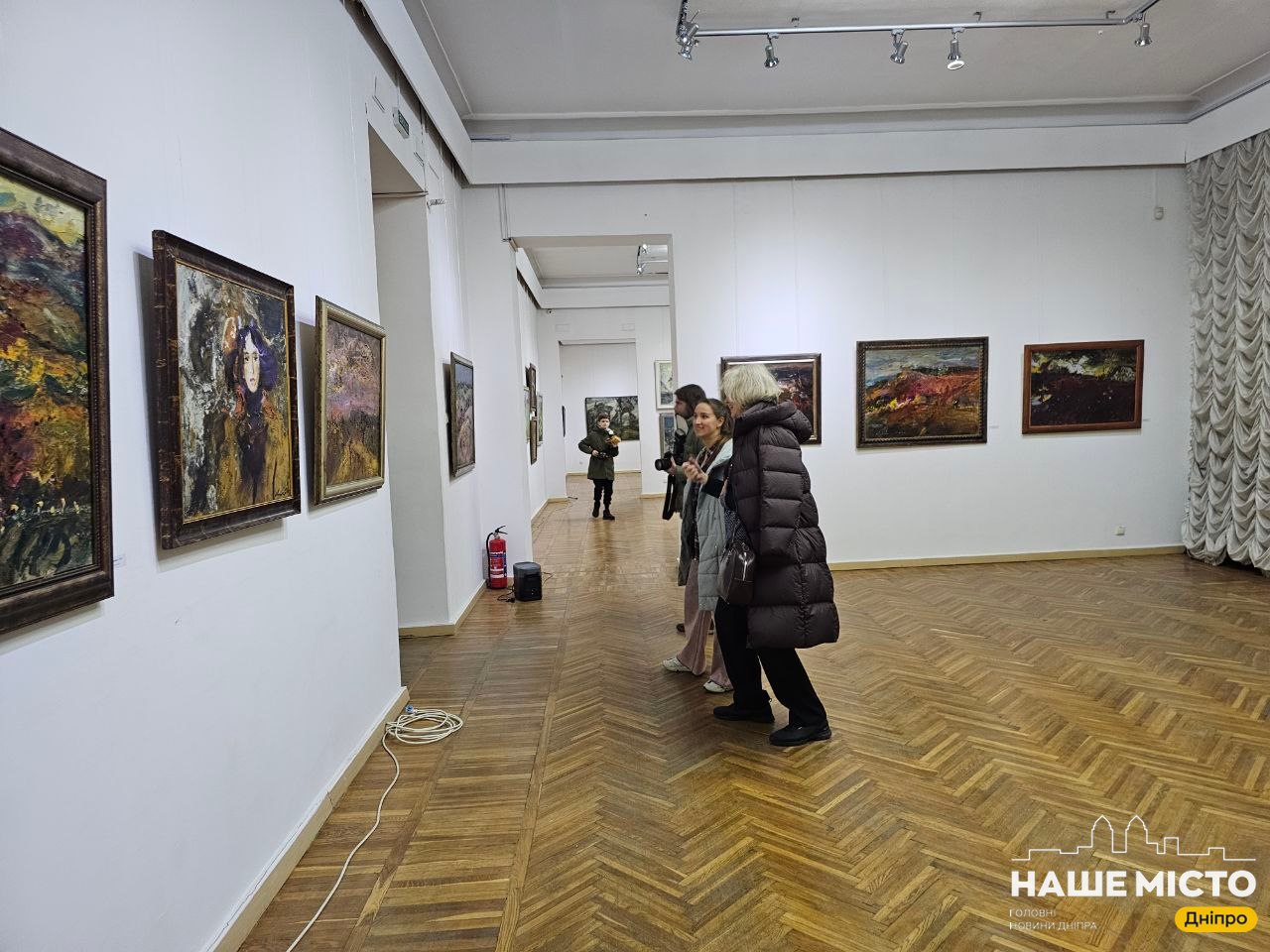 У Дніпрі відкрили ювілейну виставку відомого митця Леоніда Антонюка