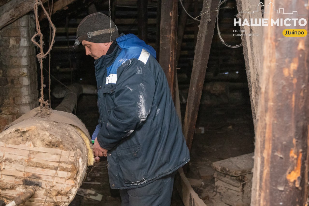 У Дніпрі оперативно відновлюють комунальні послуги після аварій