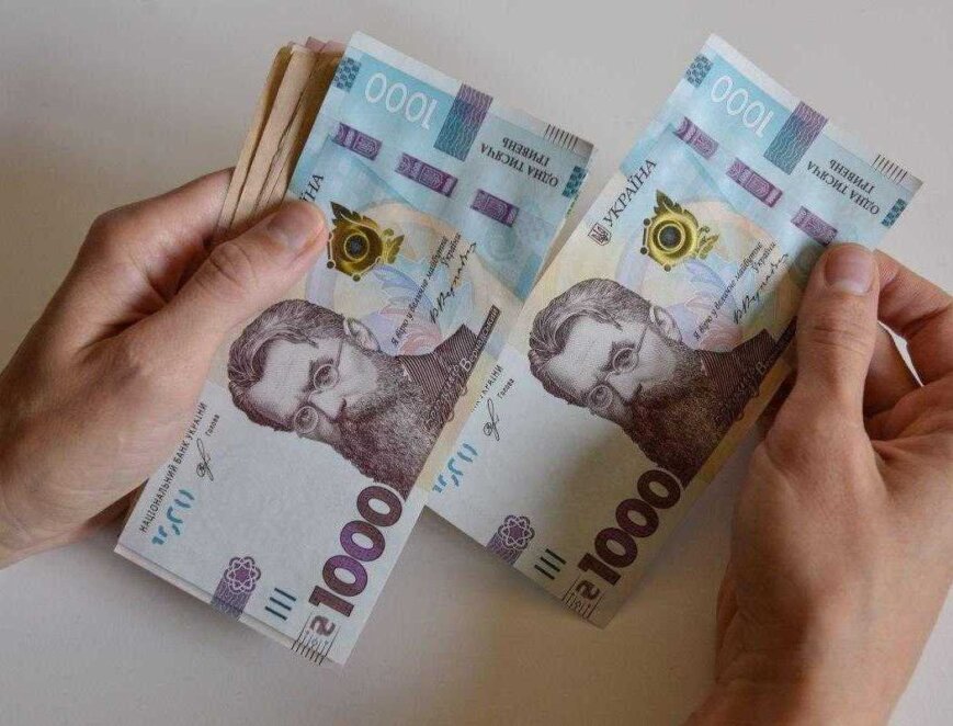 Гуманітарна допомога взимку: жителі чотирьох областей можуть отримати фінансову підтримку